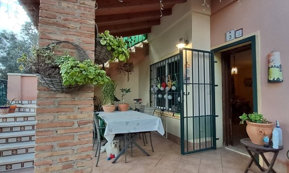 Reventa - Semi Detached -
Torrevieja - Parque Acuático - Sector 25