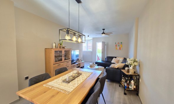 Revente - Apartment -
Orihuela Costa - Costa Blanca