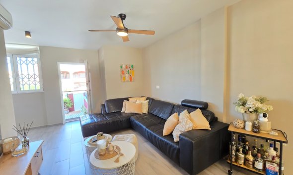 Revente - Apartment -
Orihuela Costa - Costa Blanca