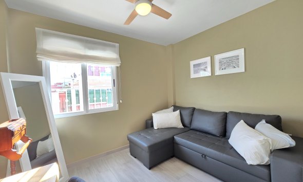 Revente - Apartment -
Orihuela Costa - Costa Blanca