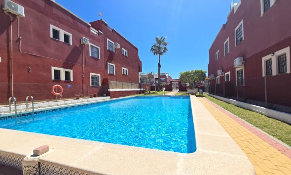 Revente - Apartment -
Orihuela Costa - Costa Blanca