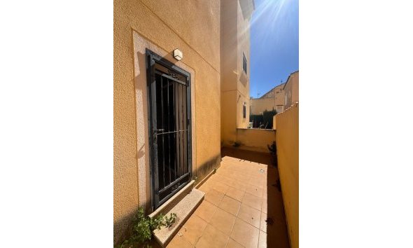Reventa - Town House -
Campoamor - Costa Blanca