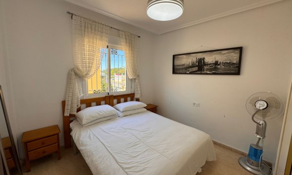 Reventa - Town House -
Campoamor - Costa Blanca