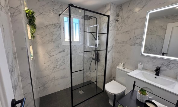 Reventa - Town House -
Campoamor - Costa Blanca