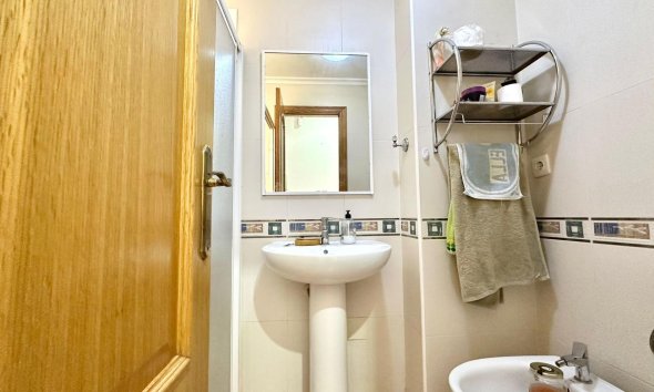 Reventa - Apartment -
Torrevieja