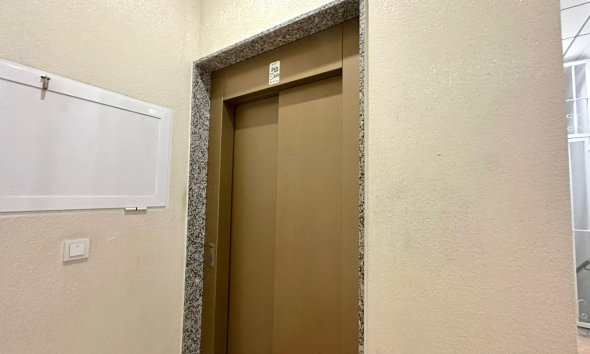 Reventa - Apartment -
Torrevieja