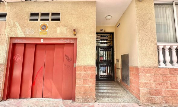 Reventa - Apartment -
Torrevieja