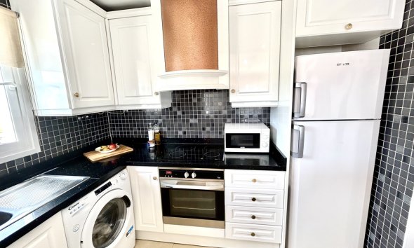 Revente - Apartment -
Villamartin - Costa Blanca