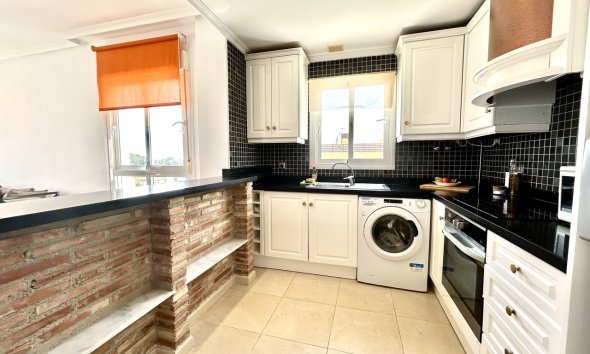 Revente - Apartment -
Villamartin - Costa Blanca