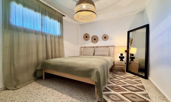 Revente - Apartment -
Guardamar del Segura - Costa Blanca