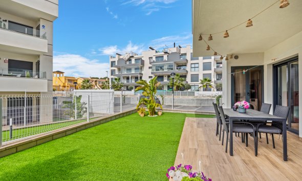 Revente - Apartment -
Villamartin - Costa Blanca