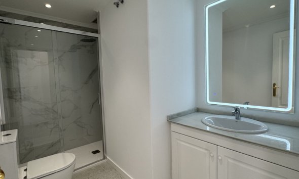 Revente - Apartment -
Orihuela Costa - Costa Blanca