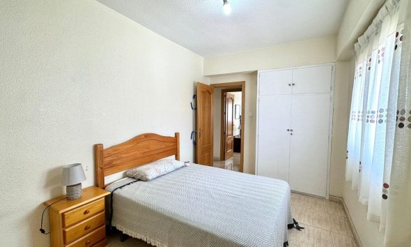 Revente - Apartment -
Torrevieja - Estacion De Autobuses