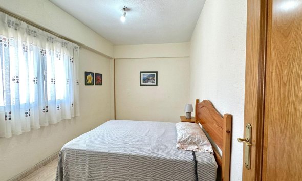 Revente - Apartment -
Torrevieja - Estacion De Autobuses