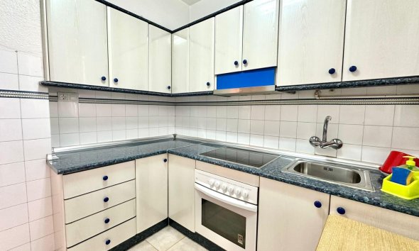 Revente - Apartment -
Torrevieja - Estacion De Autobuses