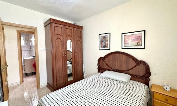 Revente - Apartment -
Torrevieja - Estacion De Autobuses