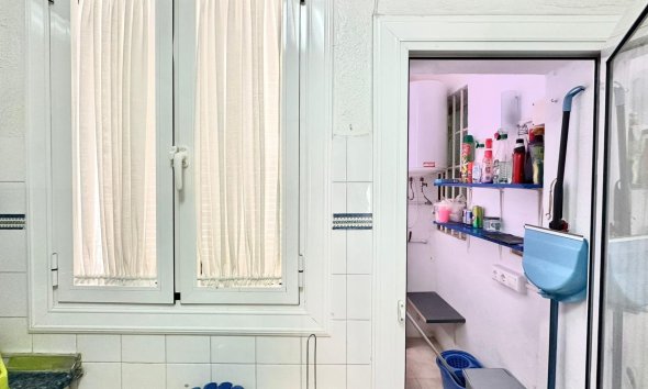 Revente - Apartment -
Torrevieja - Estacion De Autobuses