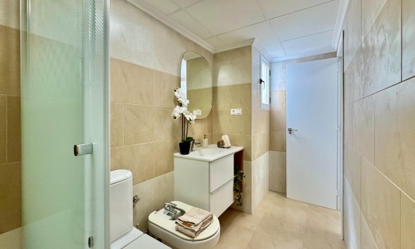 Revente - Apartment -
Torrevieja - Parque de las Naciones