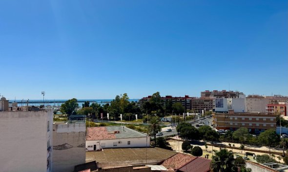 Revente - Apartment -
Torrevieja - Parque de las Naciones