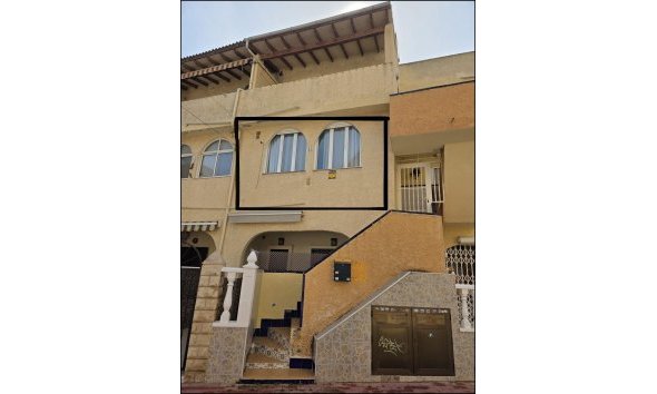 Revente - Apartment -
Torrevieja - La Mata Pueblo