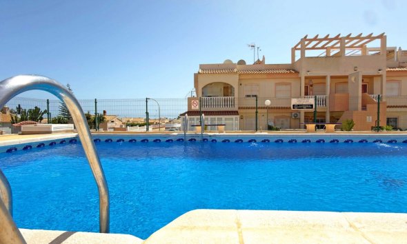 Revente - Town House -
Orihuela Costa - Costa Blanca