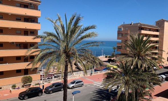 Revente - Apartment -
Torrevieja - Cabo Cervera