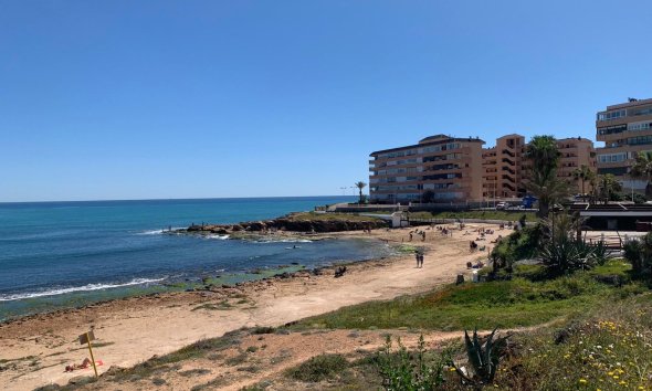 Revente - Apartment -
Torrevieja - Cabo Cervera