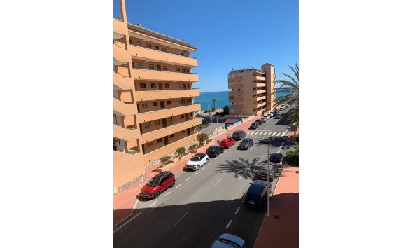 Revente - Apartment -
Torrevieja - Cabo Cervera
