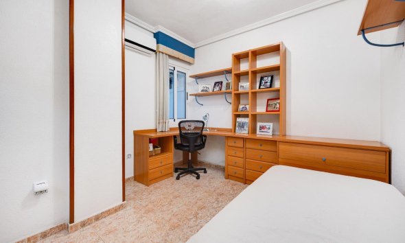 Reventa - Apartment -
Torrevieja