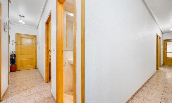 Reventa - Apartment -
Torrevieja