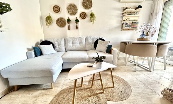 Revente - Apartment -
Torrevieja - Costa Blanca