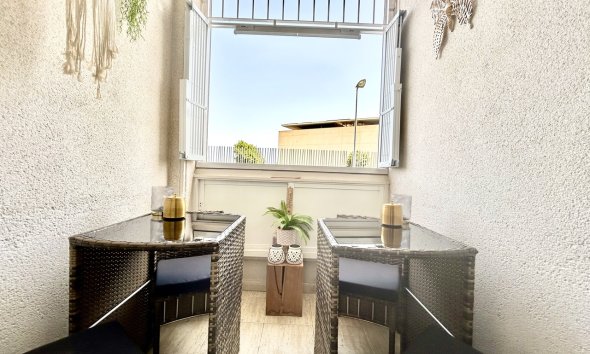 Revente - Apartment -
Torrevieja - Costa Blanca