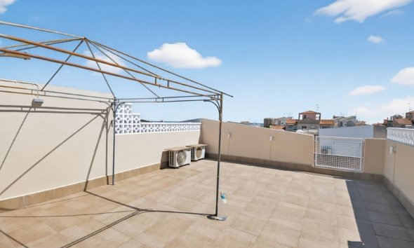Revente - Penthouse Penthouse -
Torrevieja - Calas Blancas