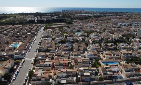 Revente - Duplex -
Torrevieja - Costa Blanca