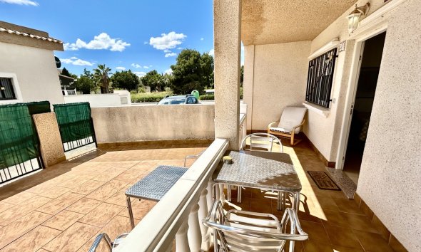 Revente - Apartment -
Villamartin - Costa Blanca
