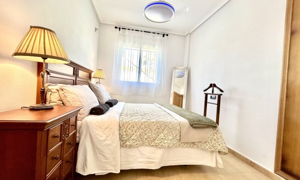 Revente - Apartment -
Villamartin - Costa Blanca