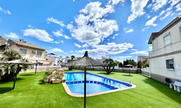 Revente - Apartment -
Villamartin - Costa Blanca