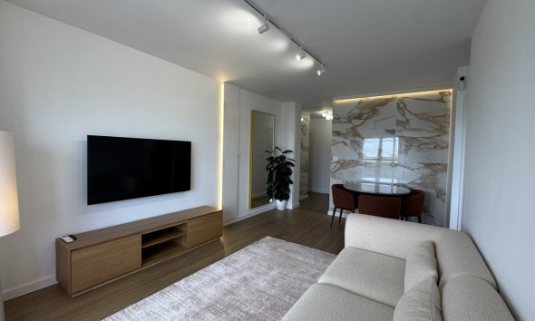 Revente - Penthouse Penthouse -
Punta Prima - Costa Blanca