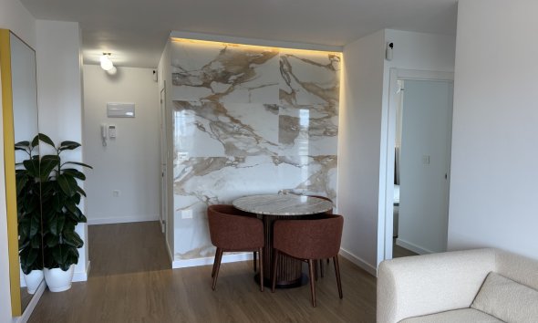 Revente - Penthouse Penthouse -
Punta Prima - Costa Blanca