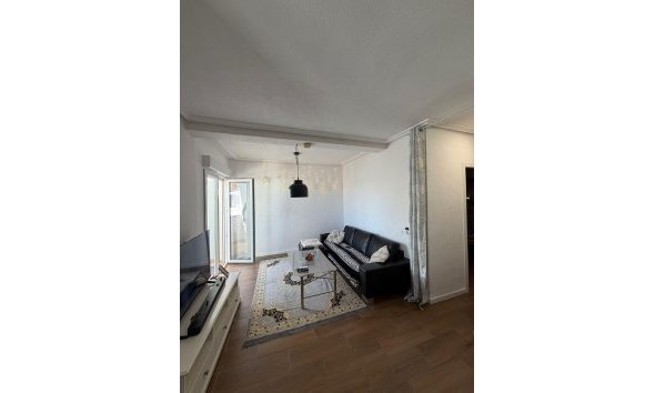 Revente - Apartment -
Torrevieja - Punta Prima