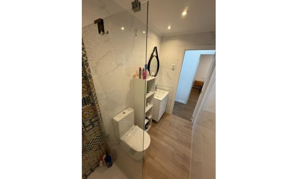 Revente - Apartment -
Torrevieja - Punta Prima