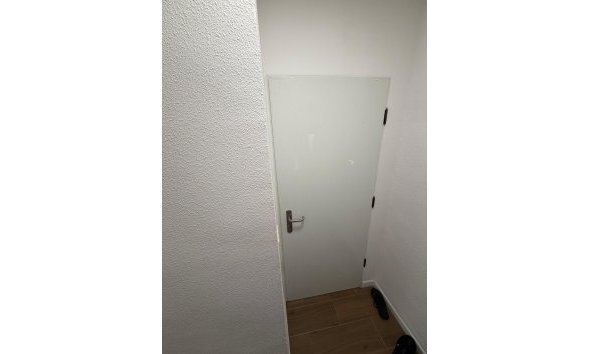 Revente - Apartment -
Torrevieja - Punta Prima