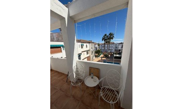 Revente - Apartment -
Torrevieja - Punta Prima