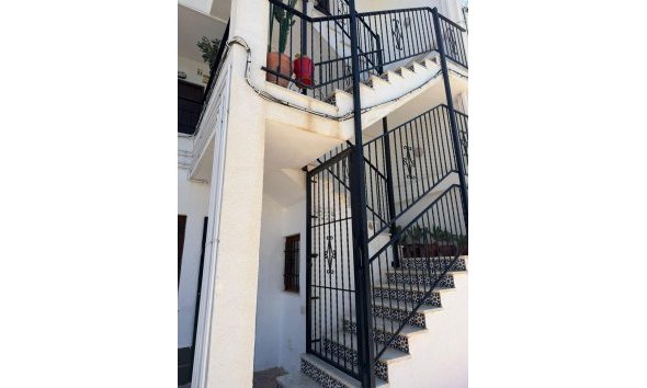 Revente - Apartment -
Torrevieja - Punta Prima