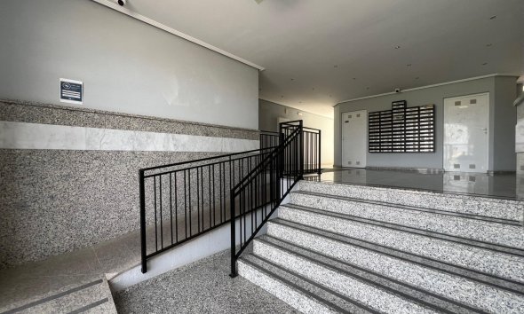 Revente - Apartment -
Dolores - Comunidad Valenciana