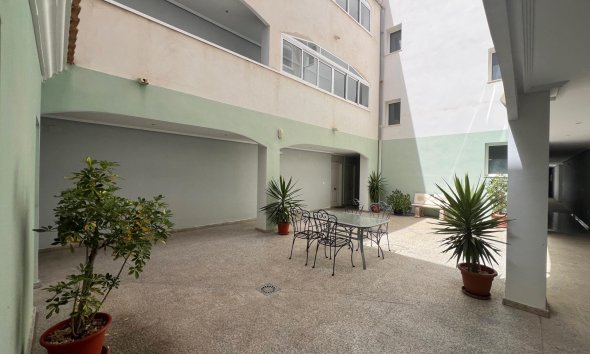 Revente - Apartment -
Dolores - Comunidad Valenciana