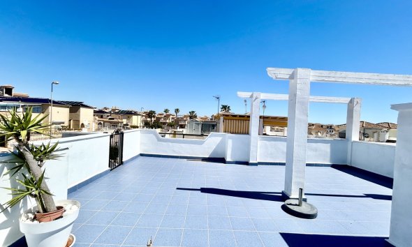 Revente - Town House -
Punta Prima - Costa Blanca