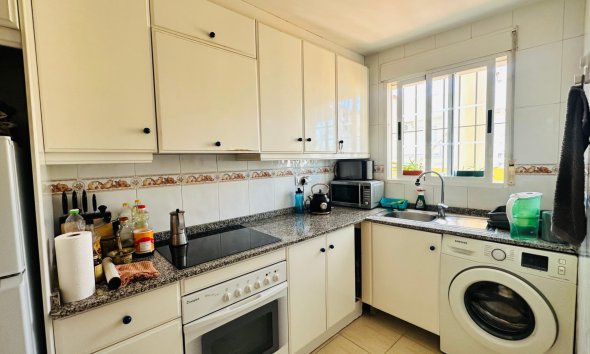 Revente - Apartment -
Torrevieja - Costa Blanca