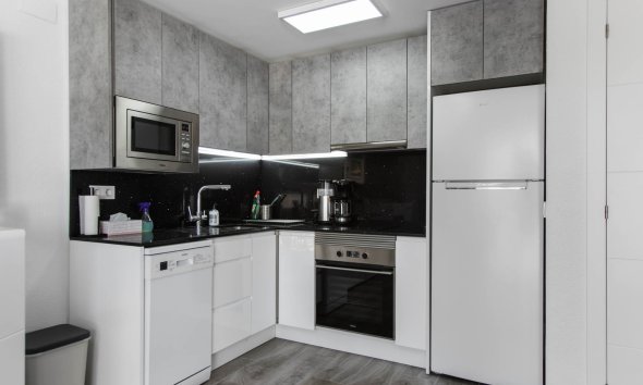 Revente - Duplex -
Torrevieja - Costa Blanca