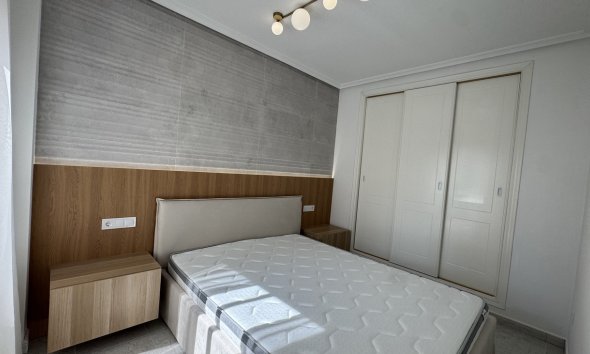 Revente - Apartment -
Lomas De Campoamor - Costa Blanca